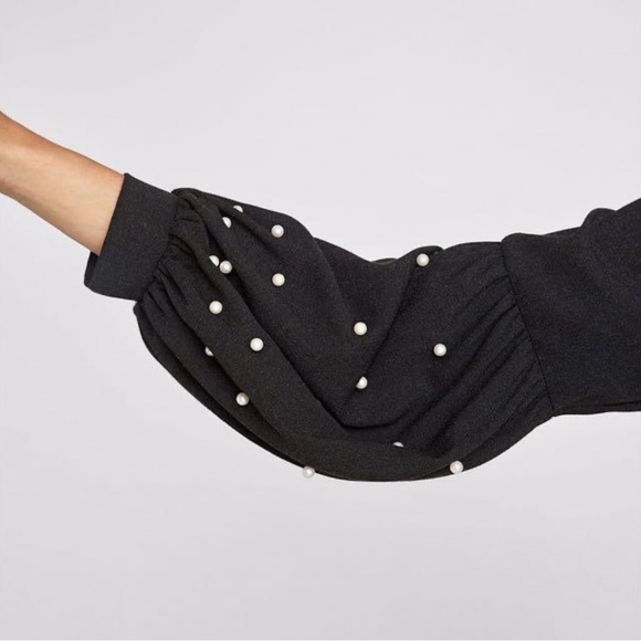 Zara Puffy Sleeve Shirt with Pearls - Picture 4 of 11